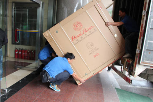 鄂温克钢琴贵重工艺品无忧运